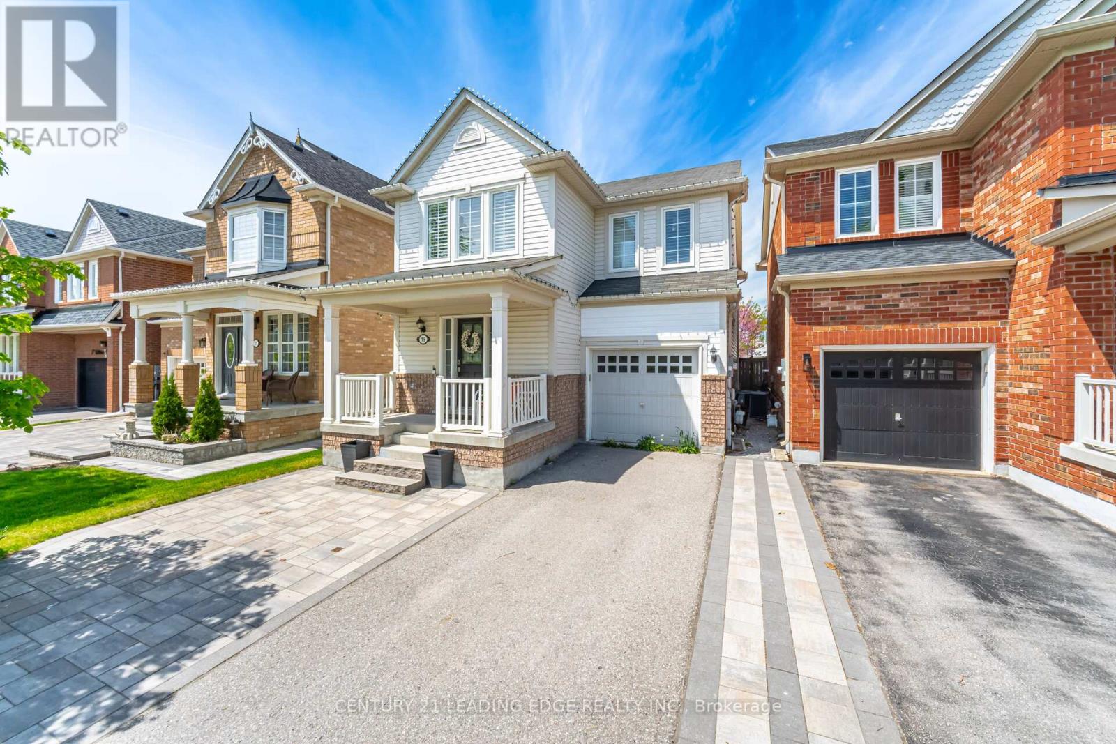 15 William Stark Road, Whitchurch-Stouffville, Ontario  L4A 0H5 - Photo 4 - N12178362