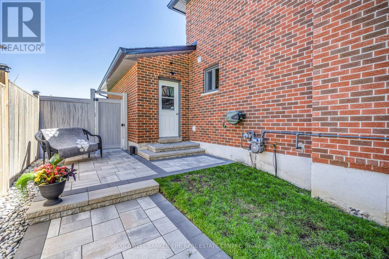 96 Lambeth Court, Newmarket, Ontario  L3Y 6S1 - Photo 41 - N12178473
