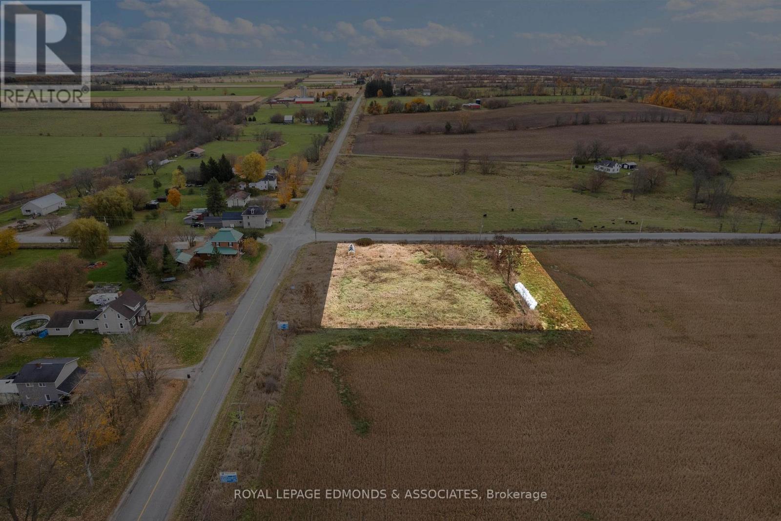 2402 Foresters Falls Road, Whitewater Region, Ontario  K0J 1V0 - Photo 2 - X12178567