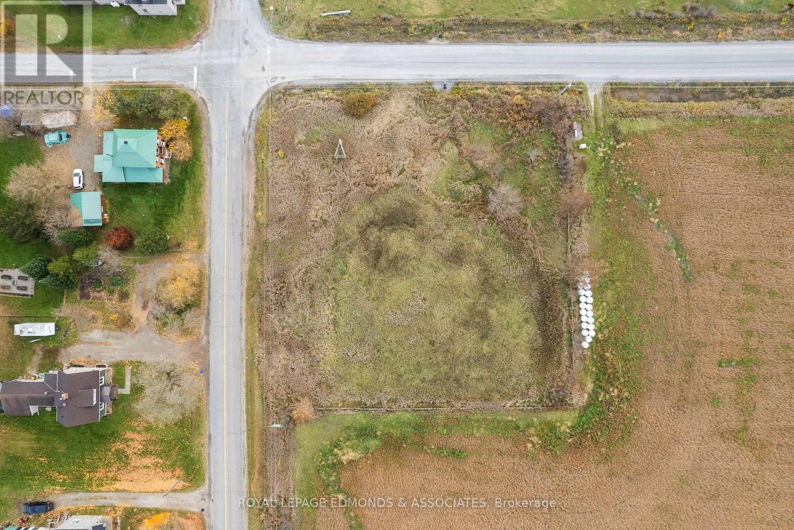 2402 Foresters Falls Road, Whitewater Region, Ontario  K0J 1V0 - Photo 8 - X12178567
