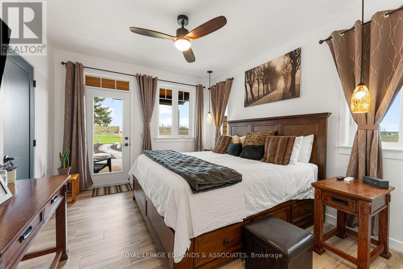 19 Lookout Road, Whitewater Region, Ontario  K0J 2L0 - Photo 23 - X12178610