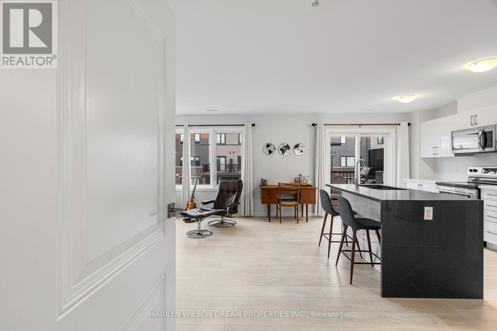 Property at UNIT D - 315 ELDORADO PRIVATE image 5