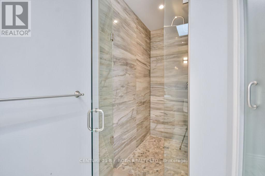 12 Noraline Avenue, Springwater, Ontario  L0L 1X1 - Photo 20 - S12178319