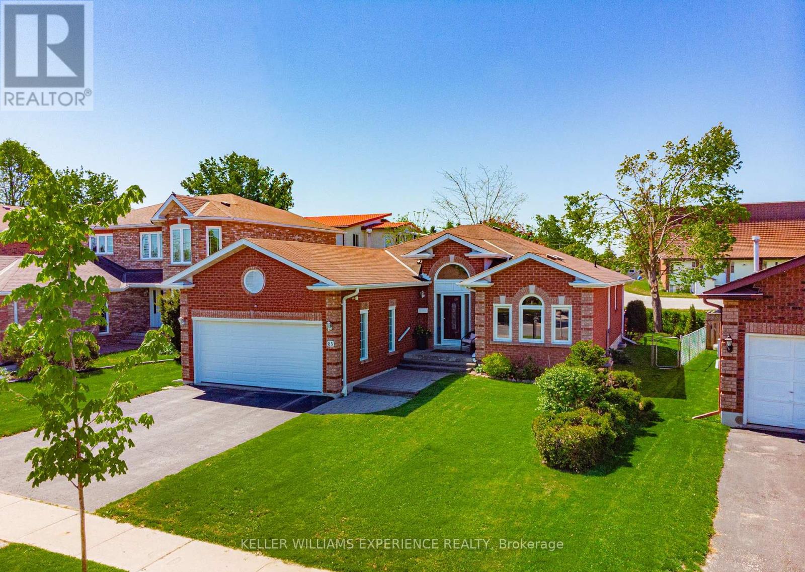 85 ARTHUR AVENUE, Barrie, Ontario