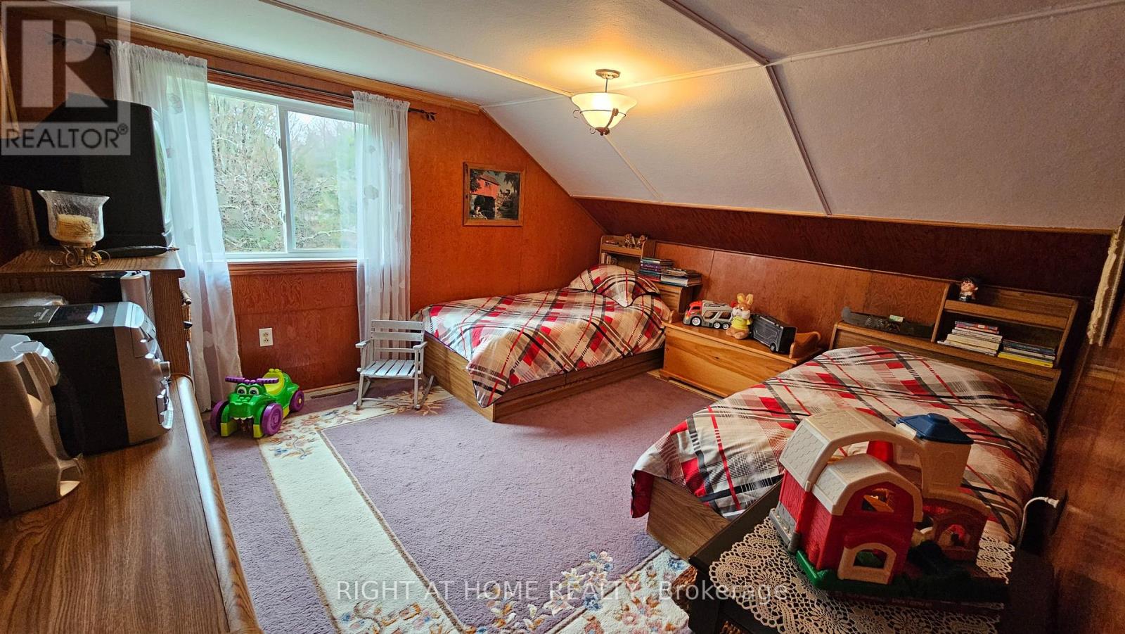 640 Tiny Beaches Road N, Tiny, Ontario  L0L 2J0 - Photo 14 - S12178514