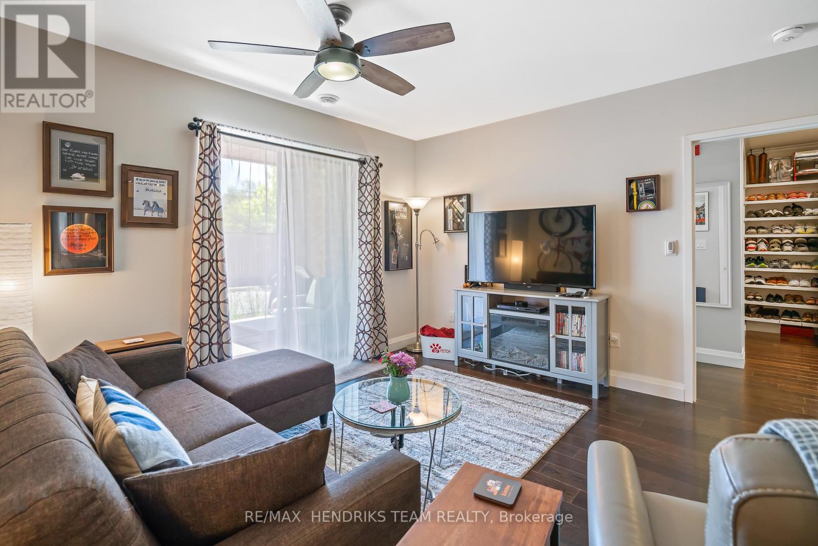 102 - 26 Wellington Street, St. Catharines, Ontario  L2R 5P8 - Photo 11 - X12178588