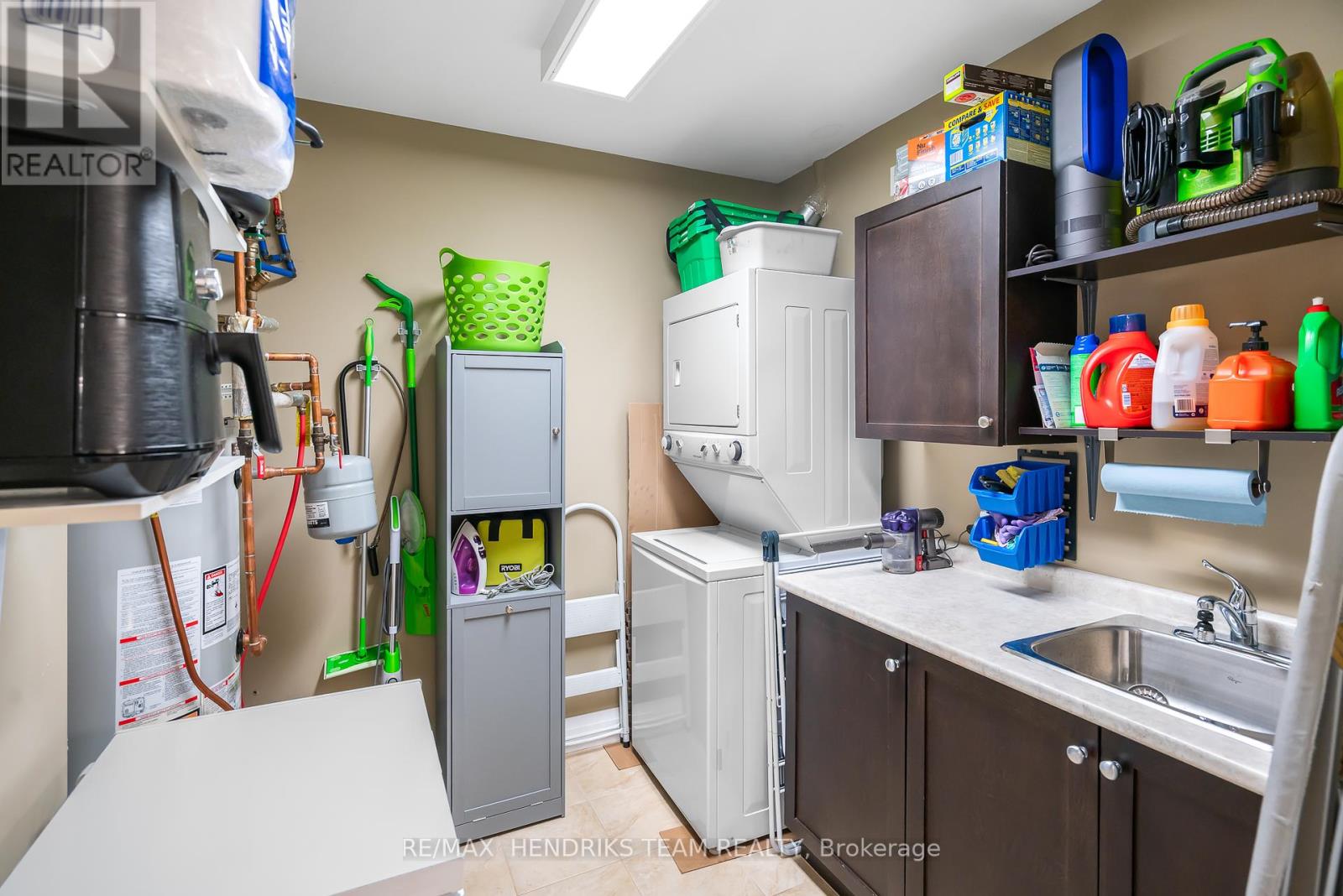 102 - 26 Wellington Street, St. Catharines, Ontario  L2R 5P8 - Photo 21 - X12178588