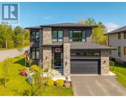 44 DENNIS DRIVE, Parry Sound, Ontario