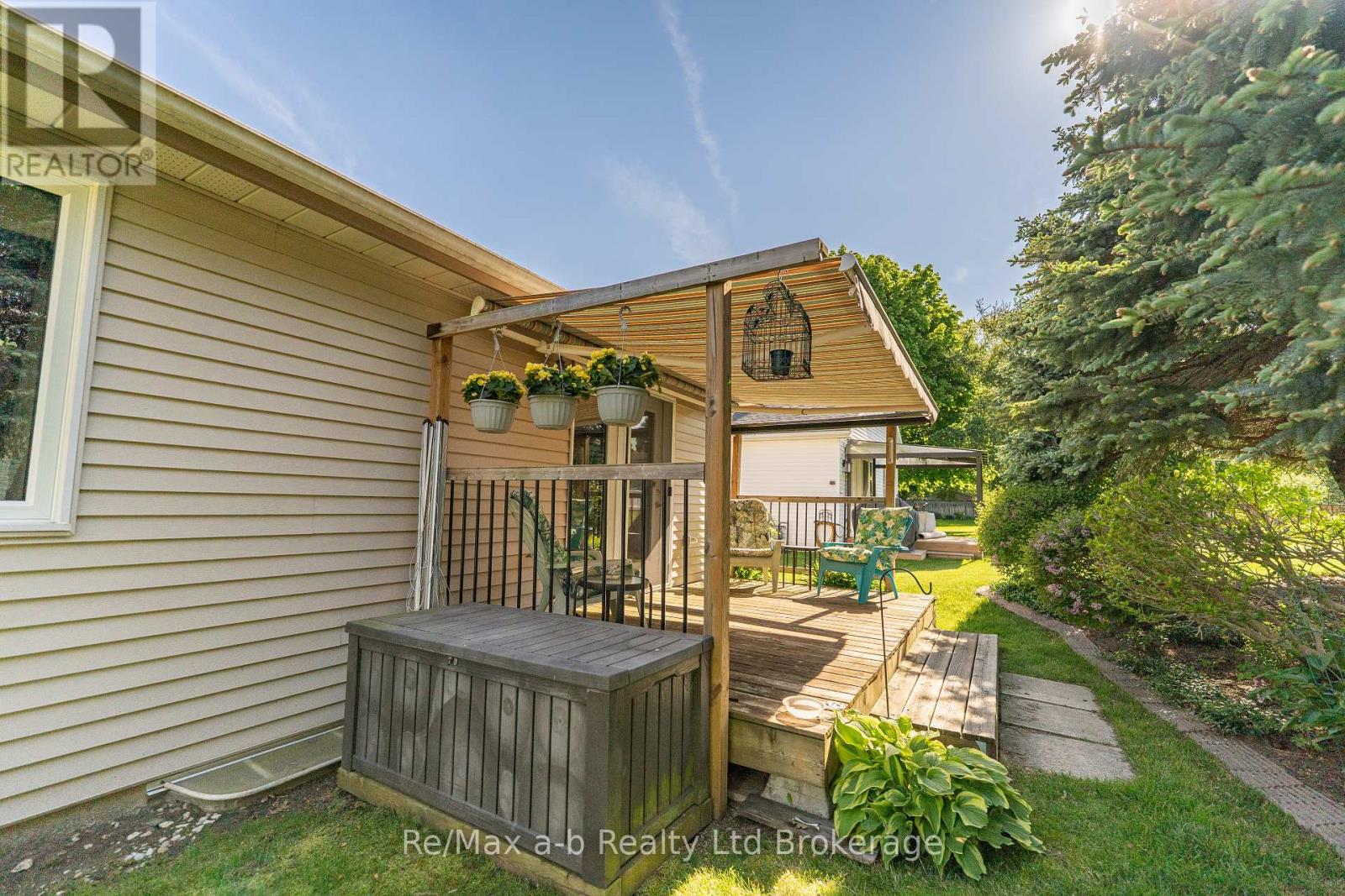 19 Brasher Drive, Tillsonburg, Ontario  N4G 5T2 - Photo 24 - X12178558