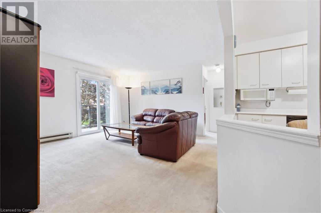 565 Greenfield Avenue Unit# 512, Kitchener, Ontario  N2C 2P4 - Photo 6 - 40734283