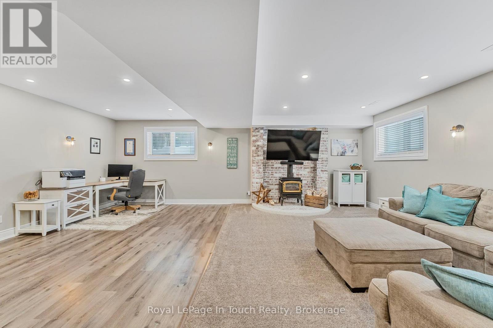 5 St Patricks Way, Tiny, Ontario  L0L 2J0 - Photo 17 - S12178604