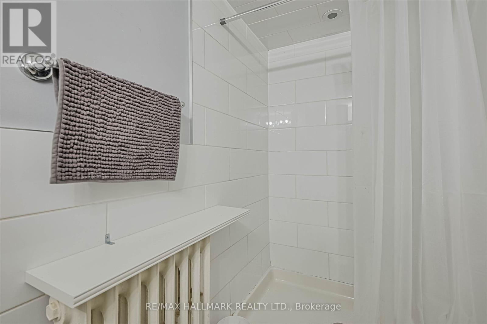 479 Ridelle Avenue, Toronto (Briar Hill-Belgravia), Ontario  M6B 1K6 - Photo 22 - W12178300