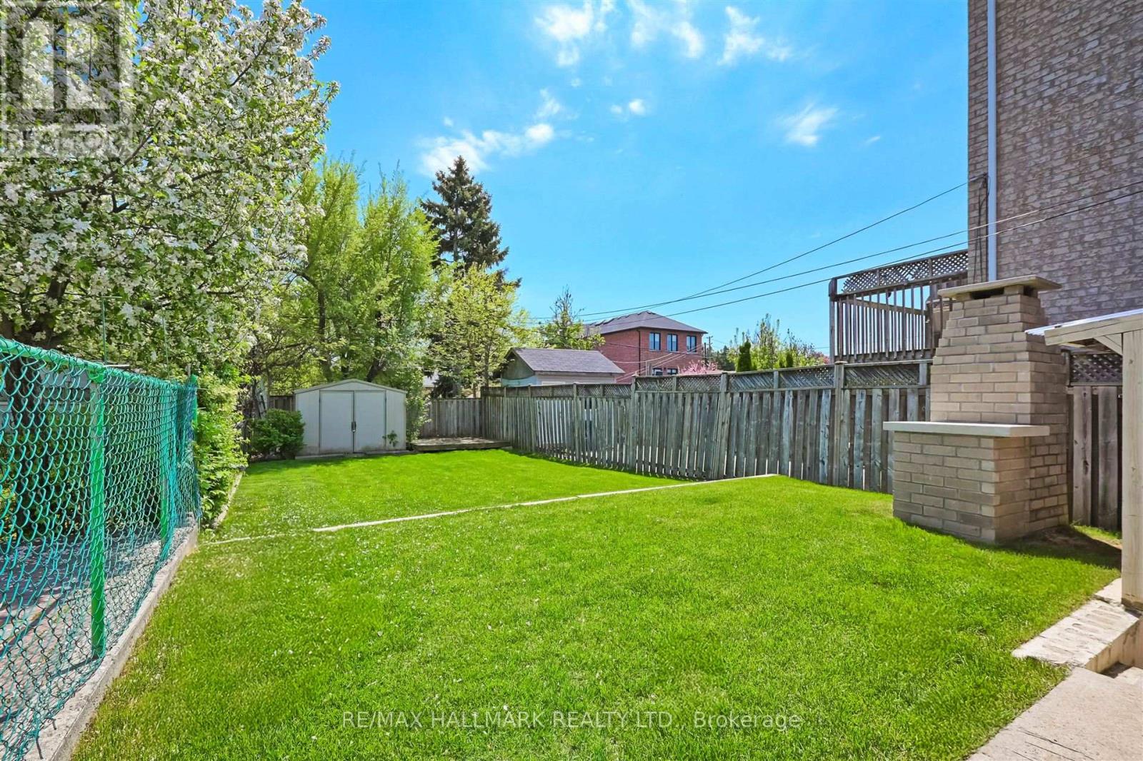 479 Ridelle Avenue, Toronto (Briar Hill-Belgravia), Ontario  M6B 1K6 - Photo 25 - W12178300