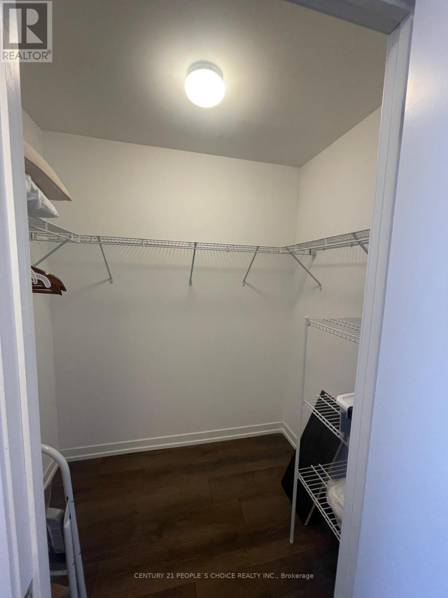 810 - 2520 Eglinton Avenue W, Mississauga, Ontario  L5M 0Y4 - Photo 18 - W12178341