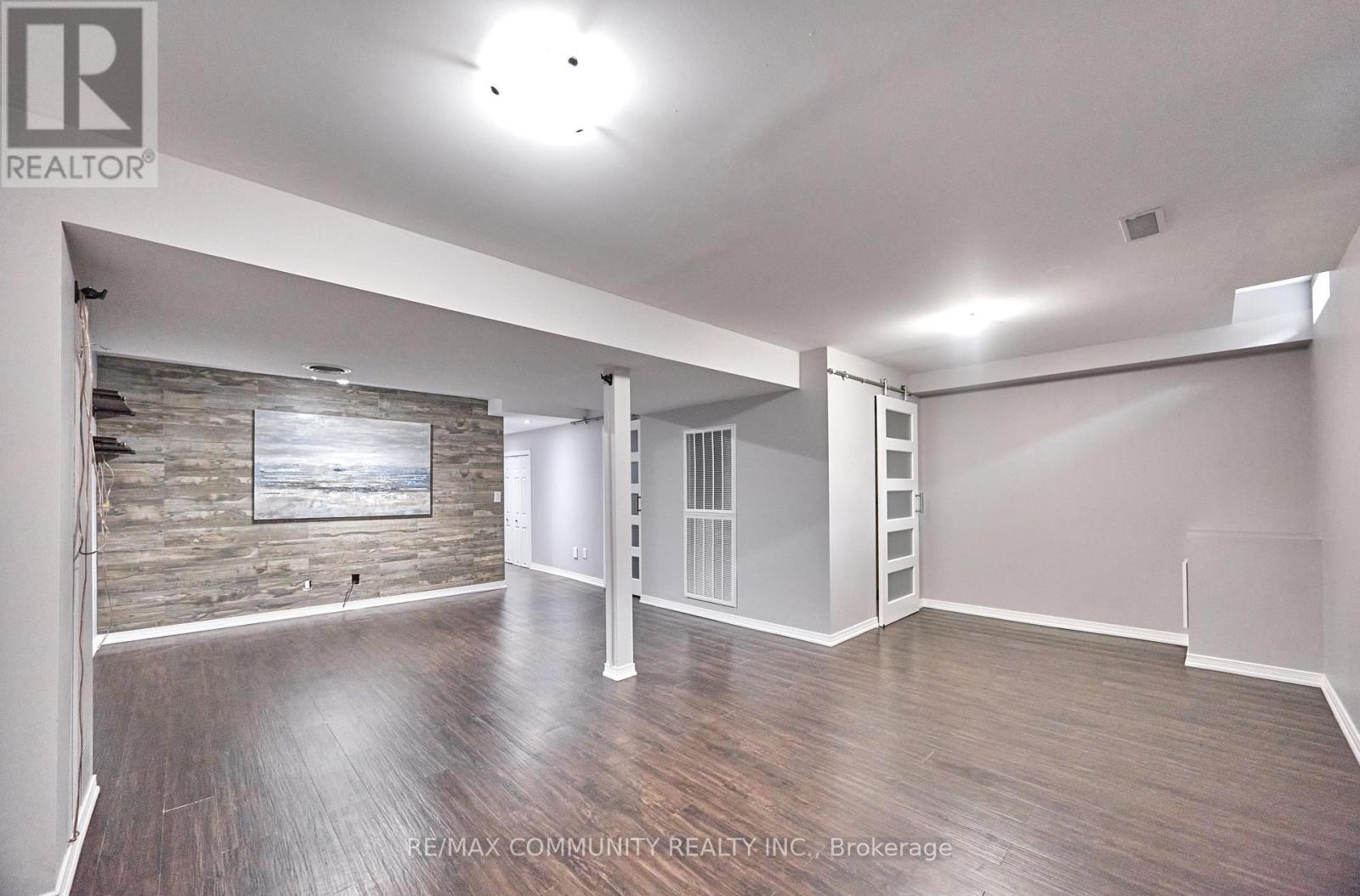 96 Kendall Drive, Milton (Sc Scott), Ontario  L9T 0R5 - Photo 24 - W12178344