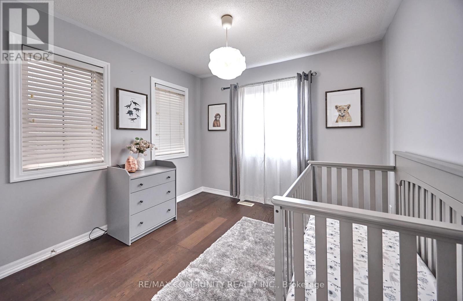 96 Kendall Drive, Milton, Ontario  L9T 0R5 - Photo 42 - W12178344