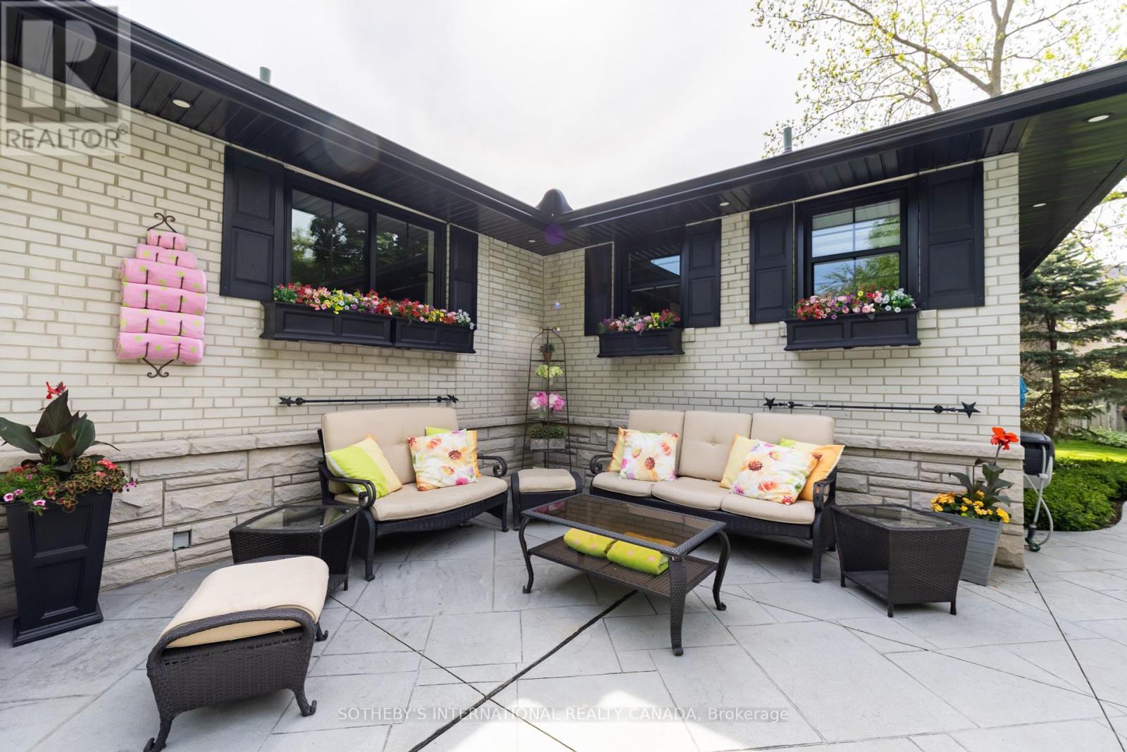 7 Welbrooke Place, Toronto (Islington-City Centre West), Ontario  M9B 5A3 - Photo 37 - W12178361