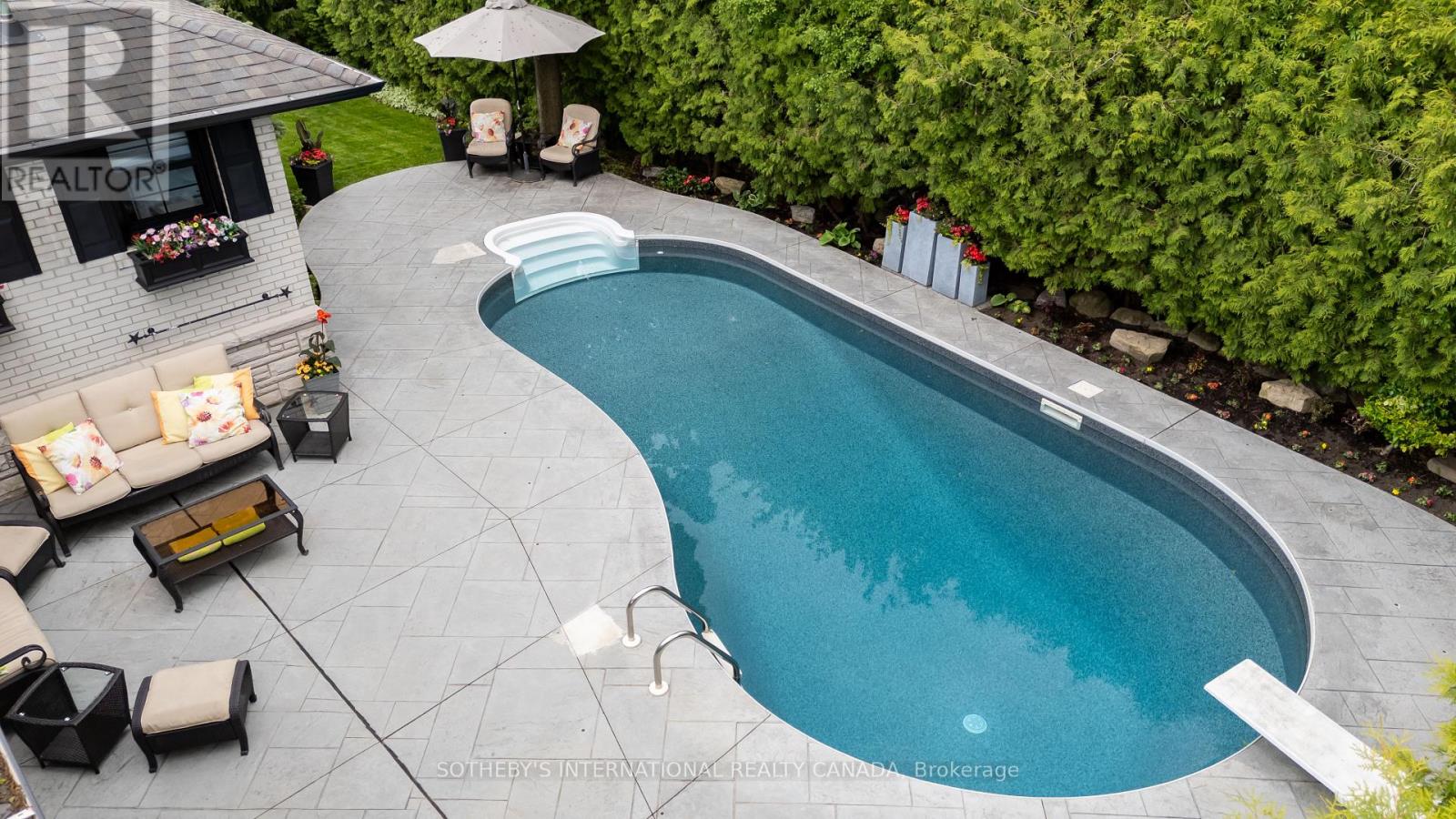 7 Welbrooke Place, Toronto (Islington-City Centre West), Ontario  M9B 5A3 - Photo 42 - W12178361