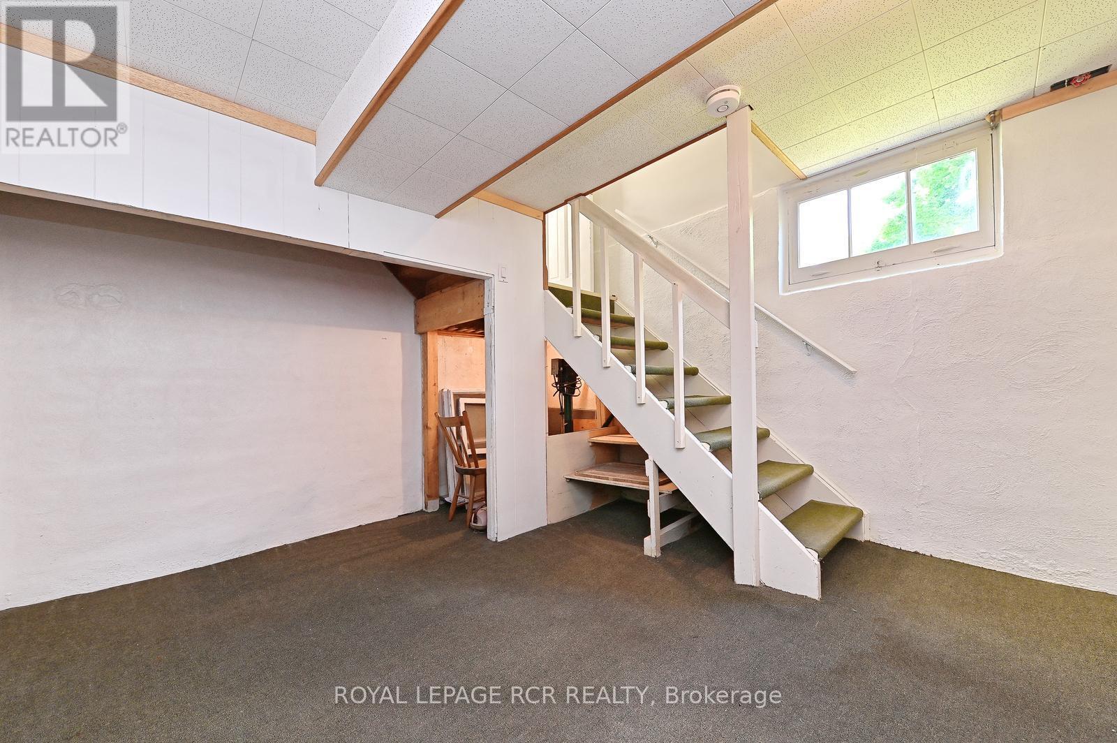 28 Parsons Avenue, Caledon, Ontario  L7C 1G1 - Photo 18 - W12178477