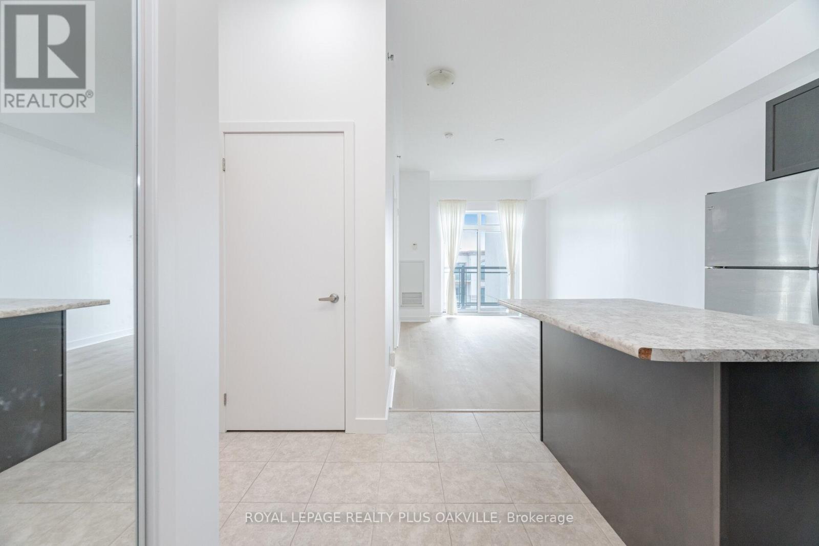 804 - 2486 Old Bronte Road, Oakville, Ontario  L6M 0Y4 - Photo 7 - W12178506
