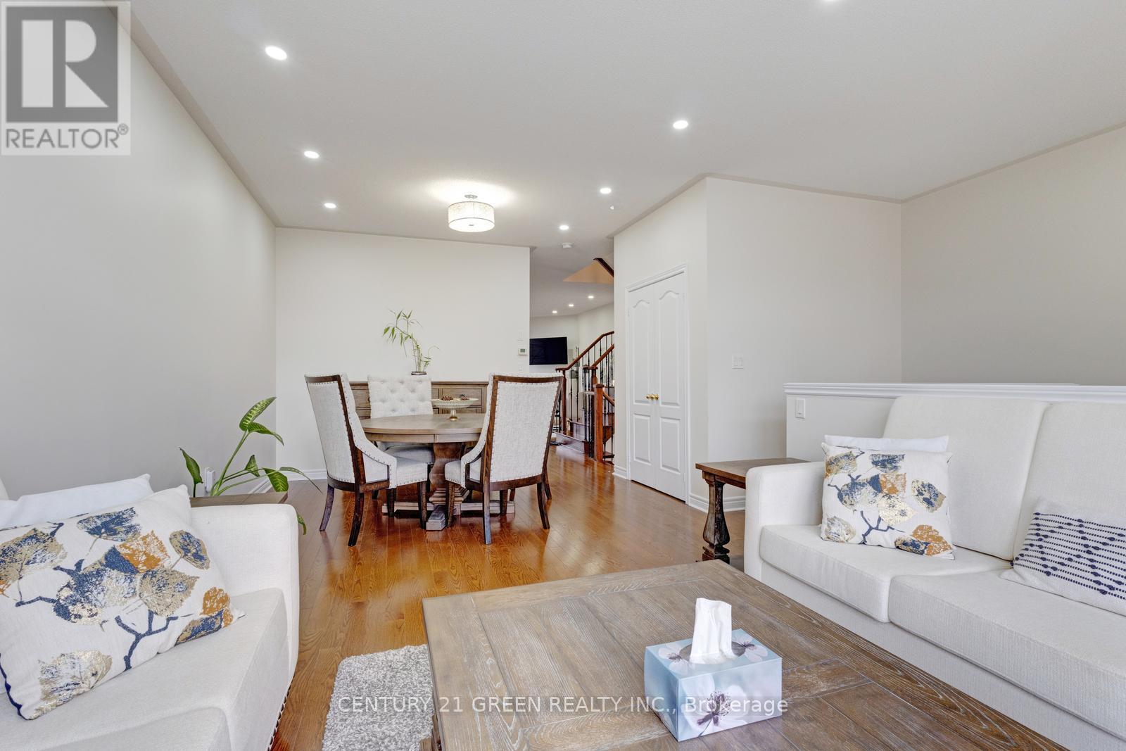 108 Lorenzo Circle, Brampton, Ontario  L6R 3N4 - Photo 15 - W12178517