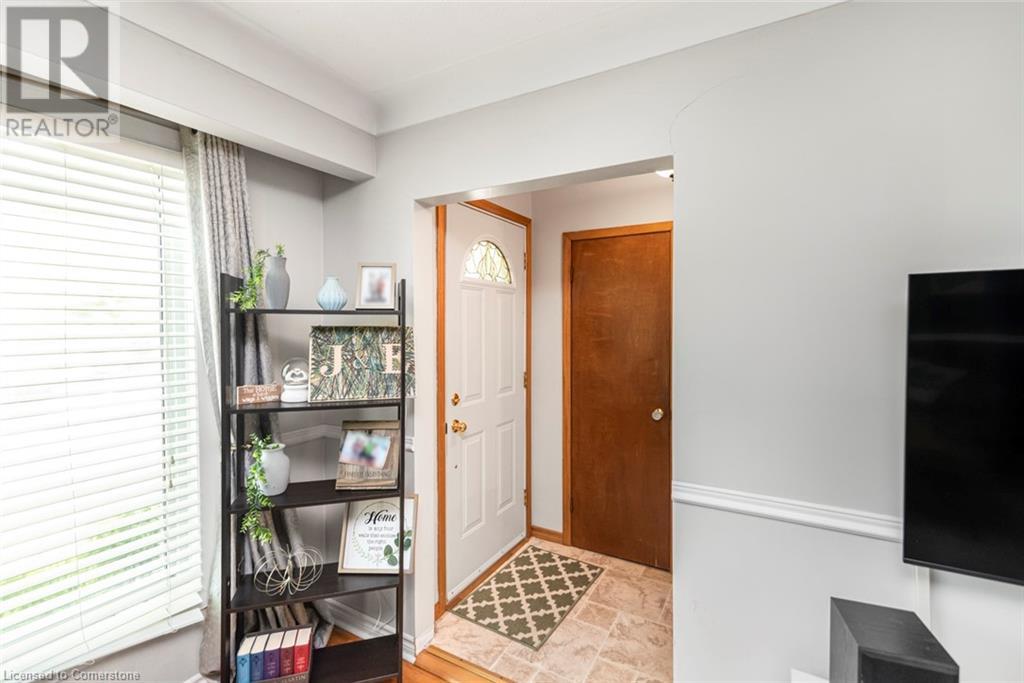100 Ross Street, Caledonia, Ontario  N3W 1A9 - Photo 5 - 40734586