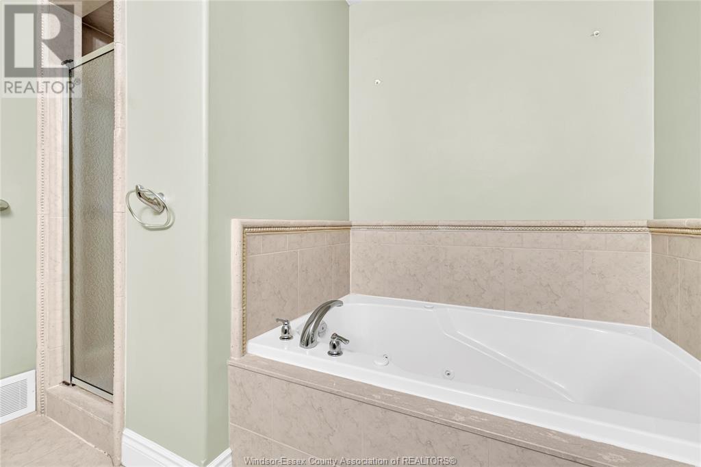 3994 Roseland West, Windsor, Ontario  N9G 1Z8 - Photo 21 - 25013347