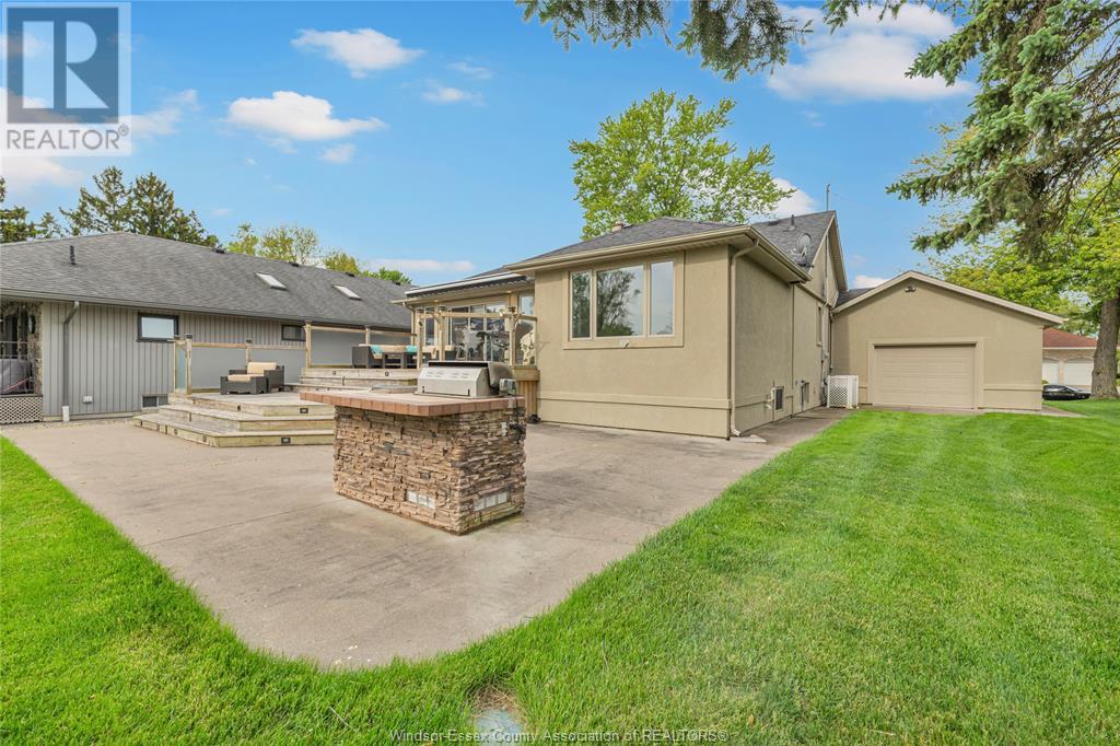 3994 Roseland West, Windsor, Ontario  N9G 1Z8 - Photo 36 - 25013347