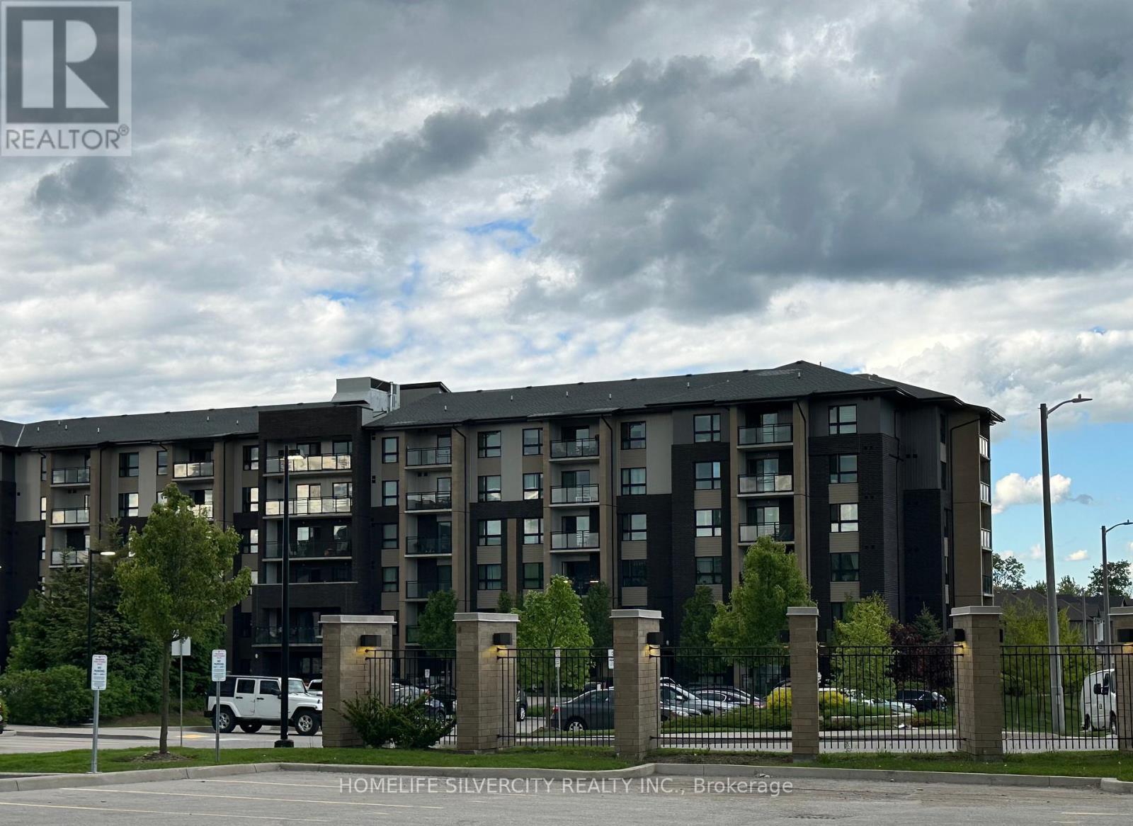 Property at 212 - 7 KAY CRESCENT image 1