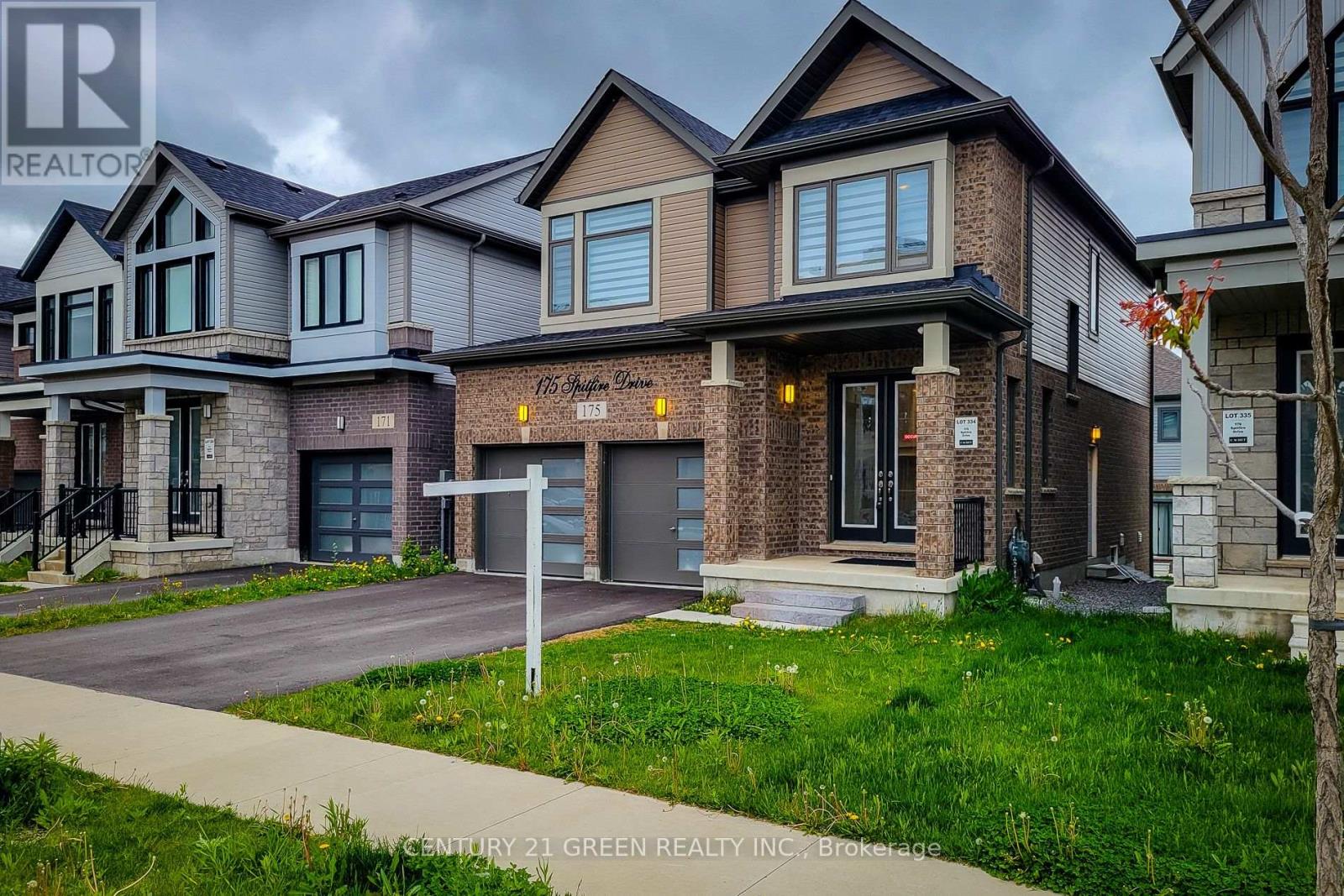 Property at 175 SPITFIRE DRIVE image 2