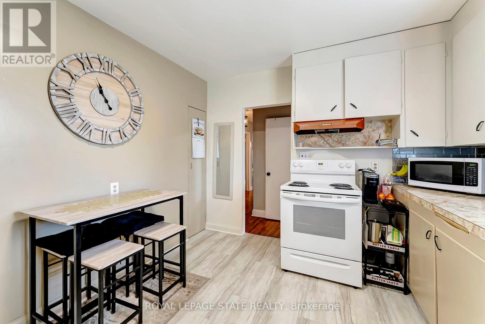 96 Gray Road, Hamilton, Ontario  L8G 3V1 - Photo 15 - X12178500