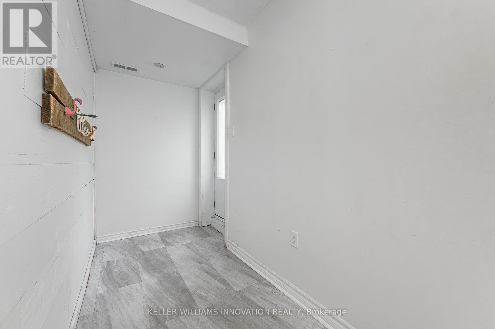 Lower - 57 Oak Hill Drive, Cambridge, Ontario  N1S 4Y8 - Photo 8 - X12178520