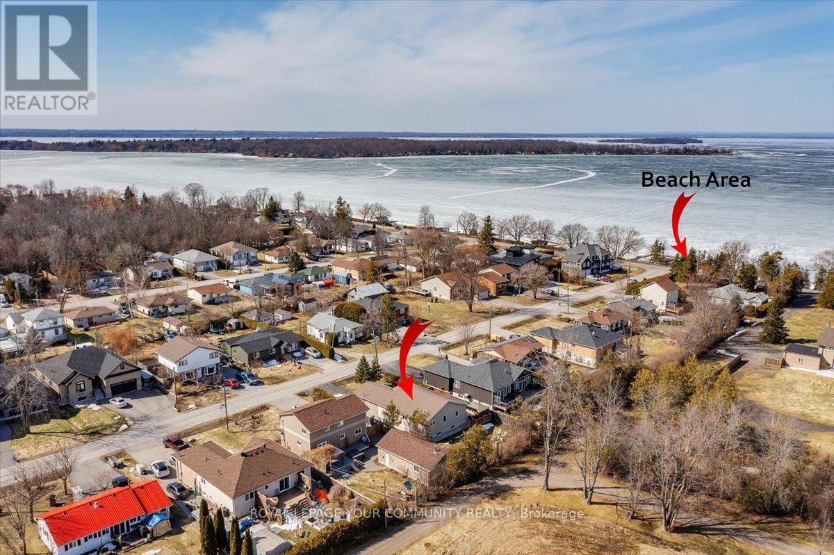 825 Elmwood Road, Georgina (Historic Lakeshore Communities), Ontario  L4P 3E9 - Photo 43 - N12166429
