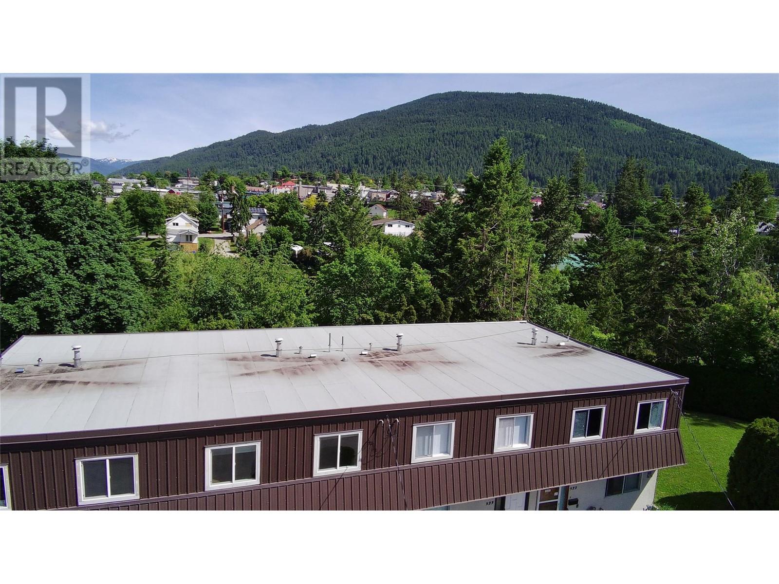 924 Dogwood Street Heights, Creston, British Columbia  V0B 1G3 - Photo 12 - 10349625
