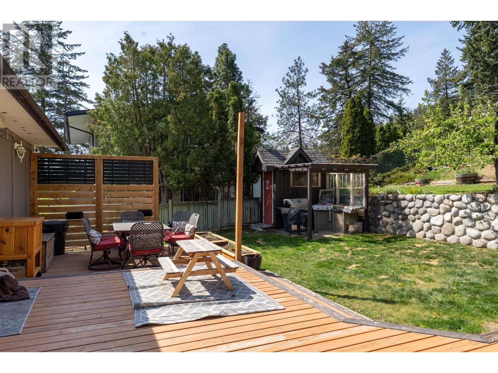 400 Clifton Road, Kelowna, British Columbia  V1V 1A5 - Photo 31 - 10349690