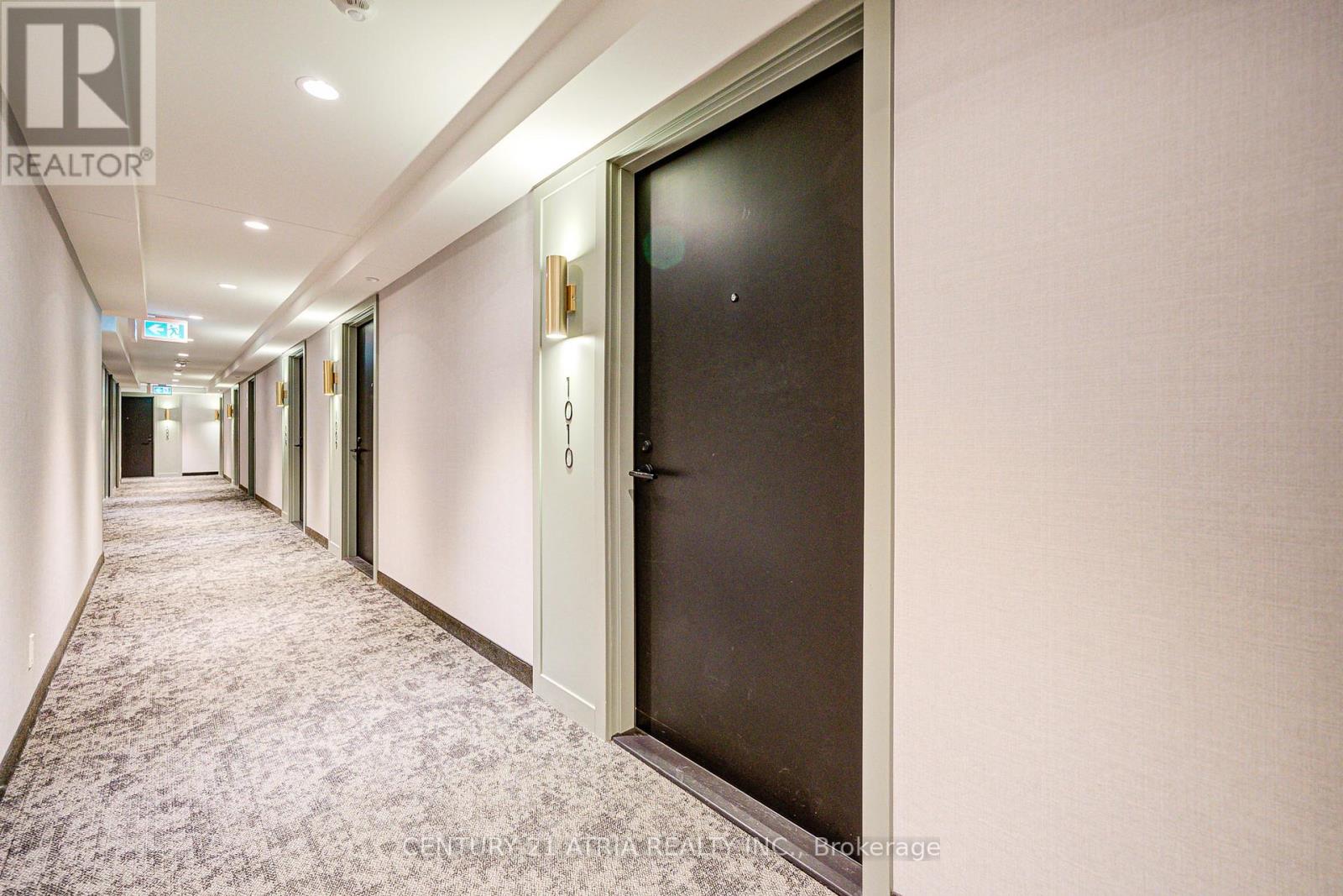 1010 - 60 Shuter Street, Toronto, Ontario  M5B 1A8 - Photo 7 - C12165308