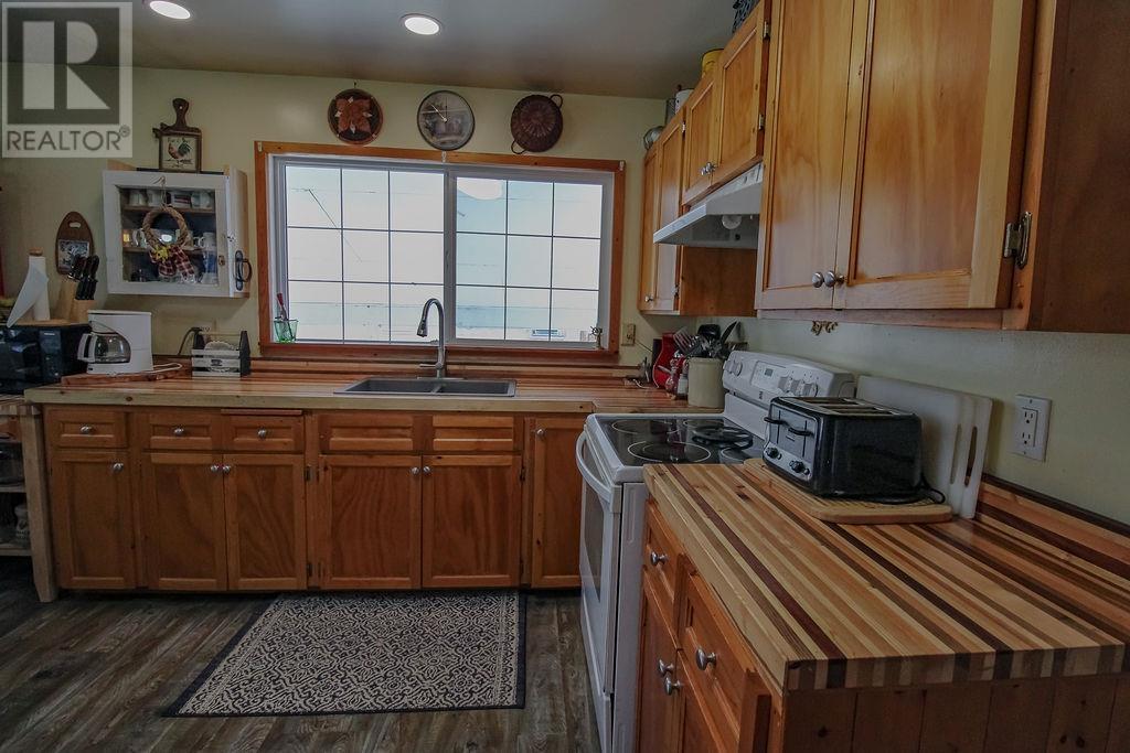 349 Dogwood Street, Fort St. James, British Columbia  V0J 1P0 - Photo 4 - R3007700