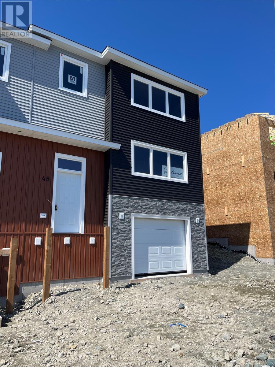 Property at 48 Trenton Drive image 3