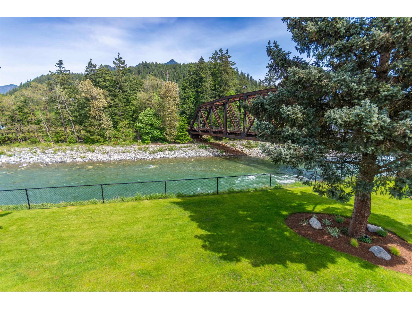 775 Olson Avenue, Hope, Hope, British Columbia  V0X 1L0 - Photo 22 - R3007273