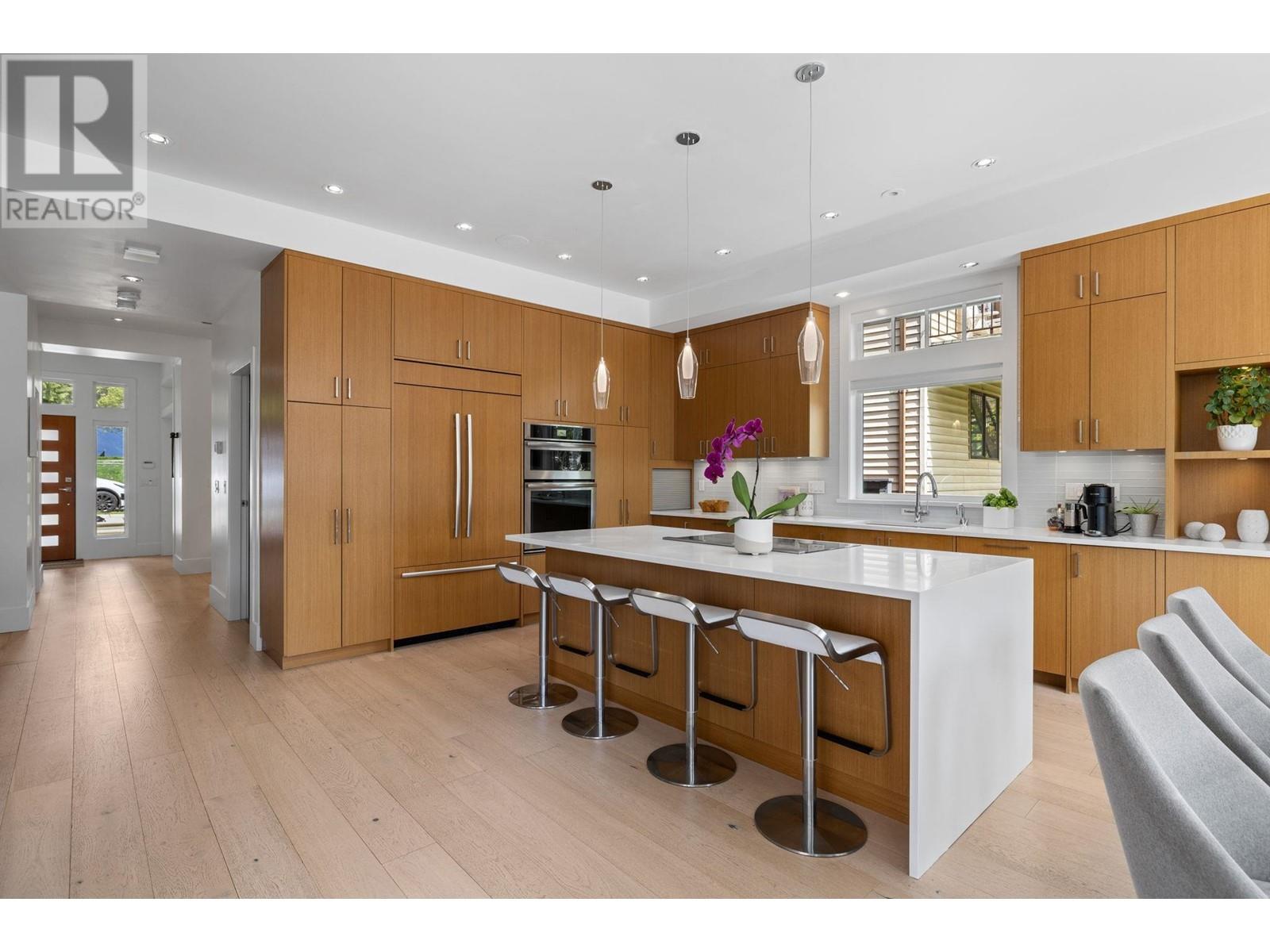 3836 Eton Street, Burnaby, British Columbia  V5C 1J4 - Photo 6 - R3007614