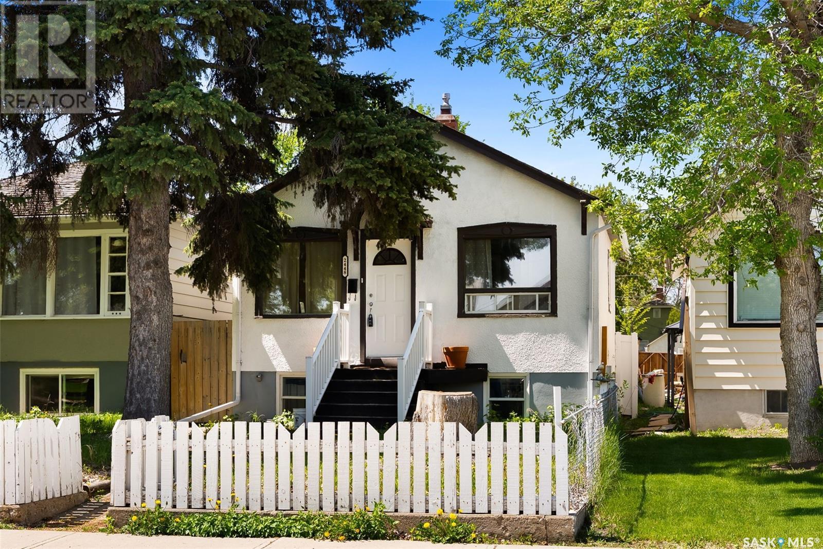 2448 Edgar Street, Regina, Saskatchewan  S4N 3L3 - Photo 1 - SK007402