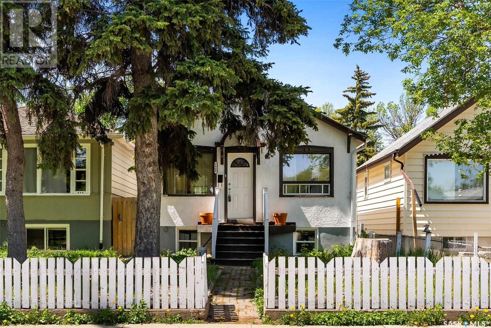 2448 Edgar Street, Regina, Saskatchewan  S4N 3L3 - Photo 2 - SK007402