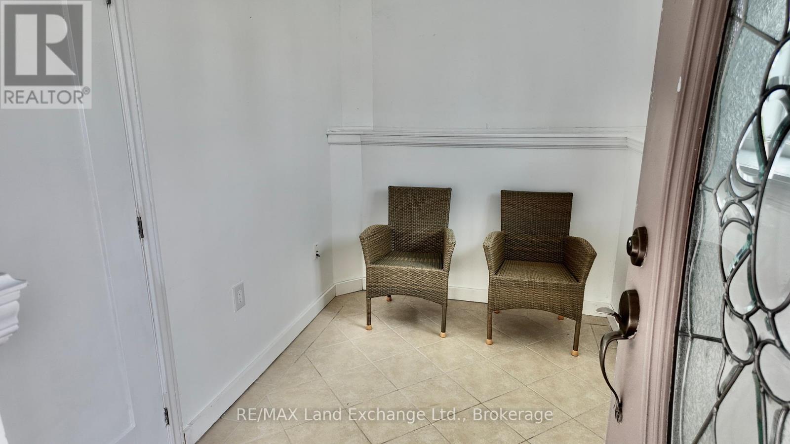 222 Penetangore Row, Kincardine, Ontario  N2Z 2P6 - Photo 32 - X12153013