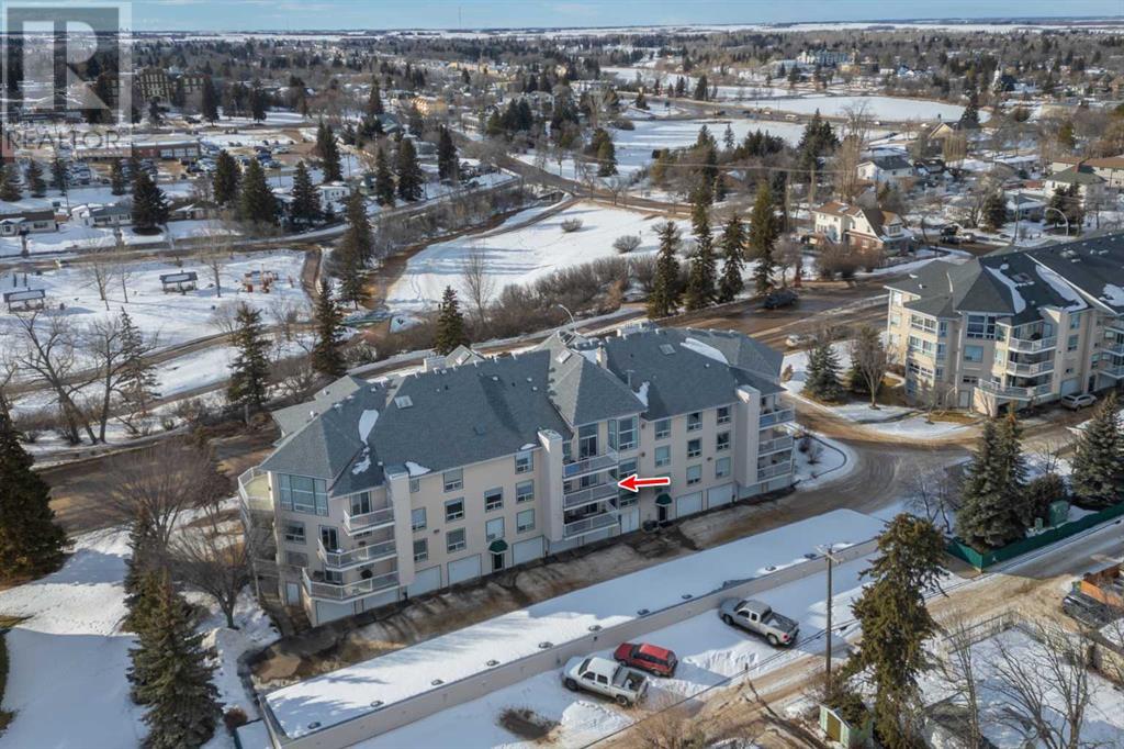 303, 4615 50 Street, Camrose, Alberta  T4V 4P5 - Photo 3 - A2195203