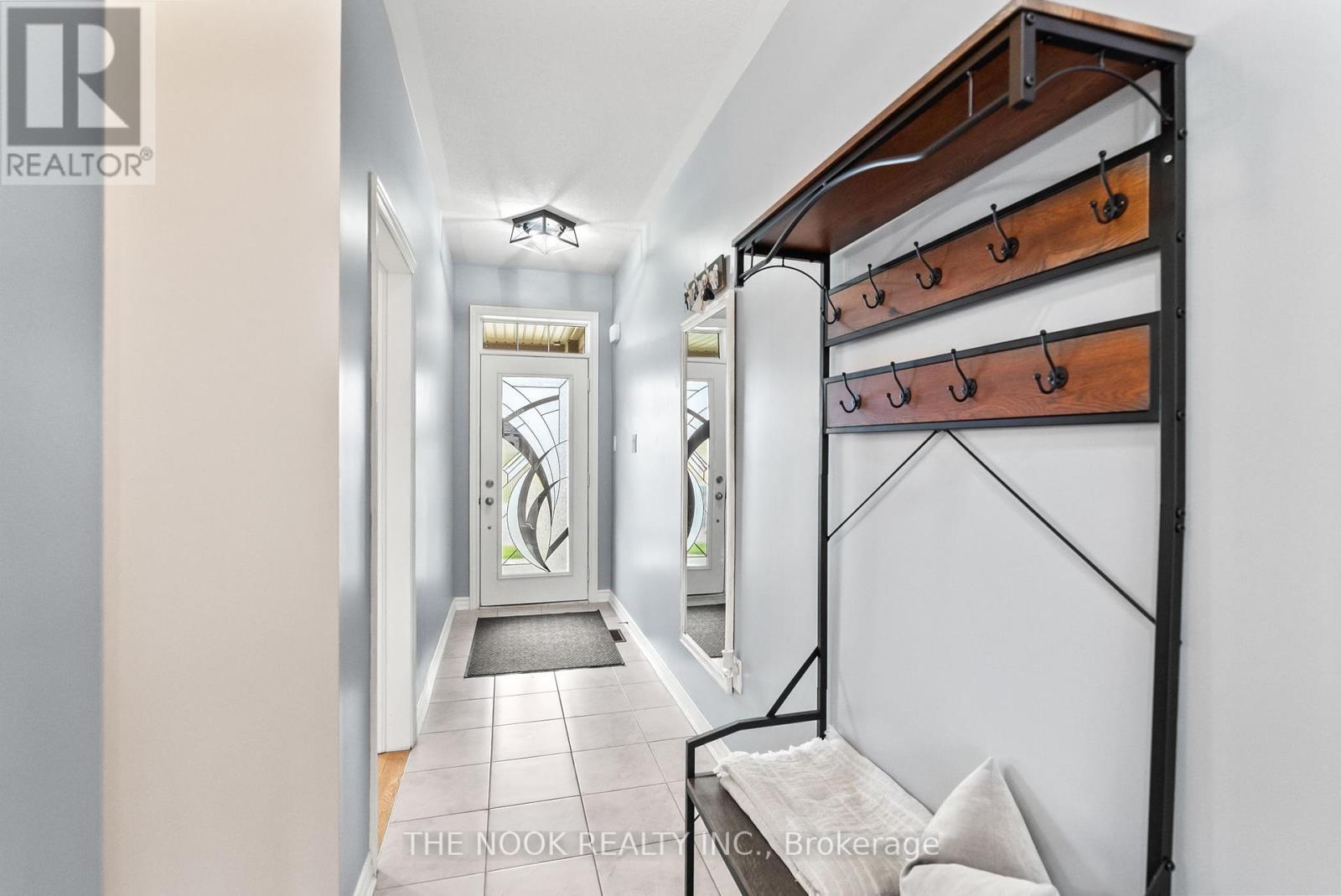 38 Pristine Trail, Cavan Monaghan (Cavan Twp), Ontario  L0A 1G0 - Photo 4 - X12178773