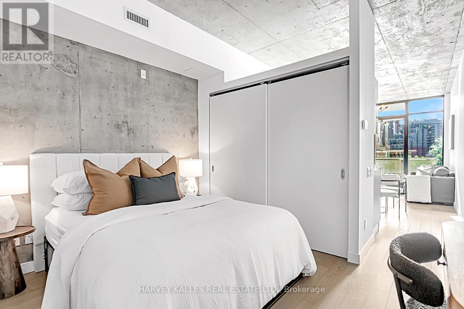 406 - 25 Stafford Street, Toronto, Ontario  M5V 0G3 - Photo 11 - C12178544