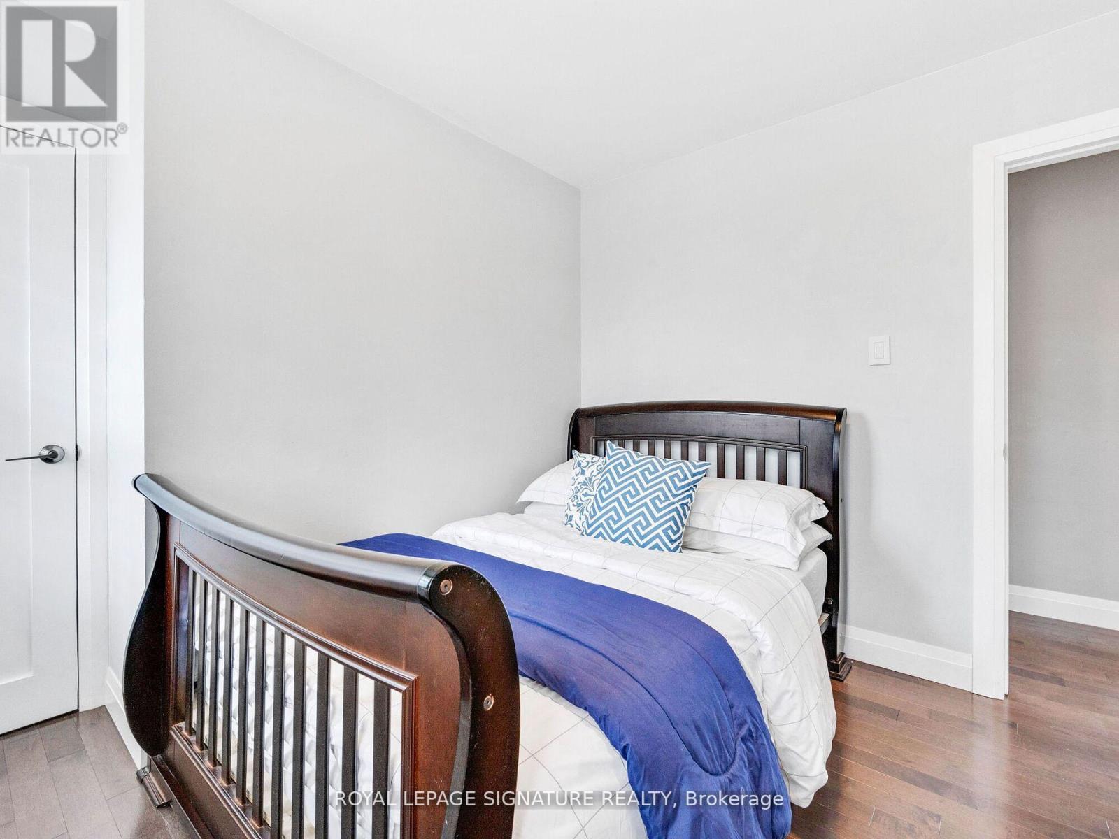 31 Hatherton Crescent, Toronto (Parkwoods-Donalda), Ontario  M3A 1P6 - Photo 30 - C12178626