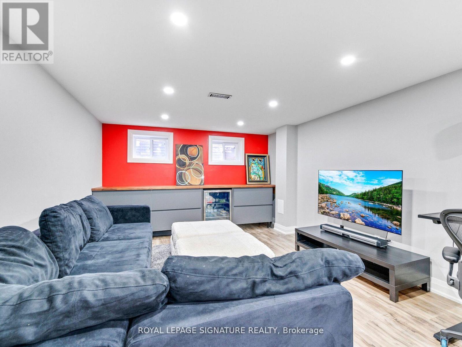31 Hatherton Crescent, Toronto, Ontario  M3A 1P6 - Photo 38 - C12178626