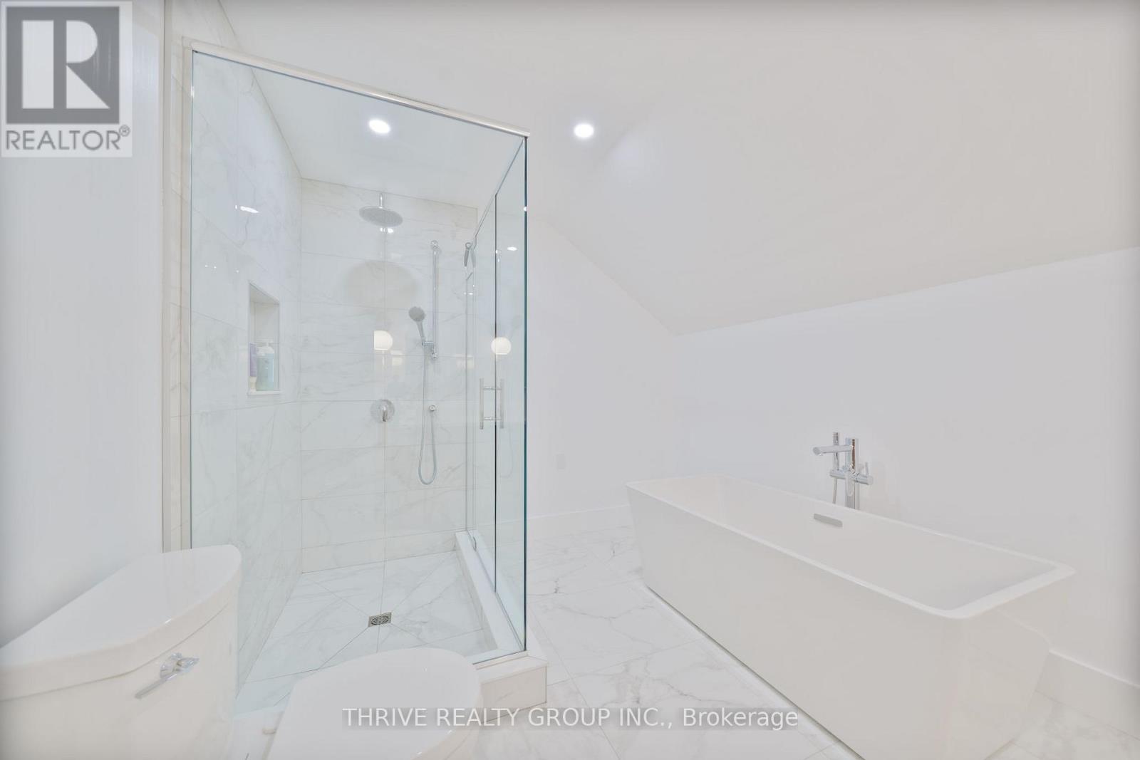 2 - 352 Ridout Street S, London South, Ontario  N6C 3Z5 - Photo 17 - X12178742