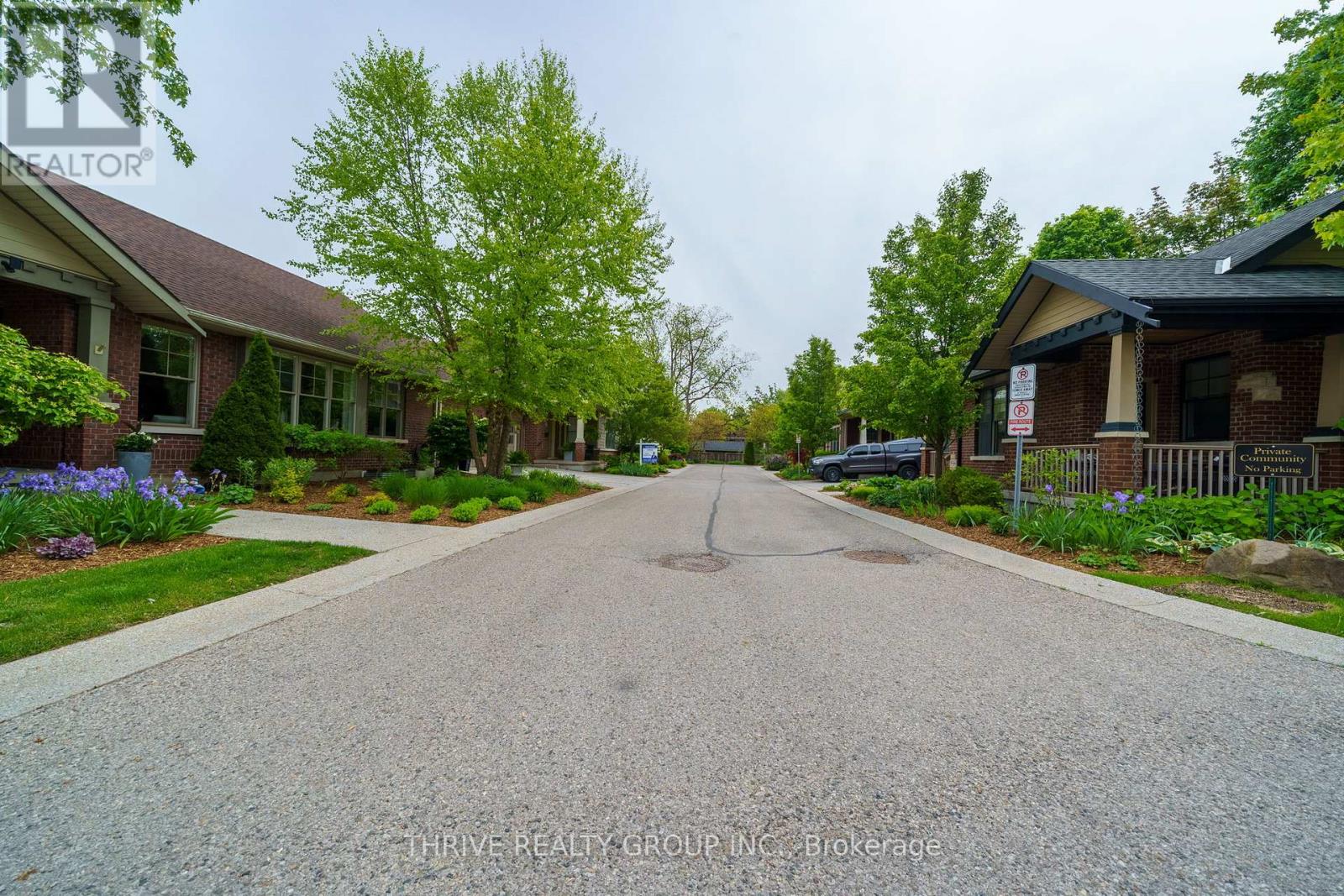 2 - 352 Ridout Street S, London South, Ontario  N6C 3Z5 - Photo 32 - X12178742